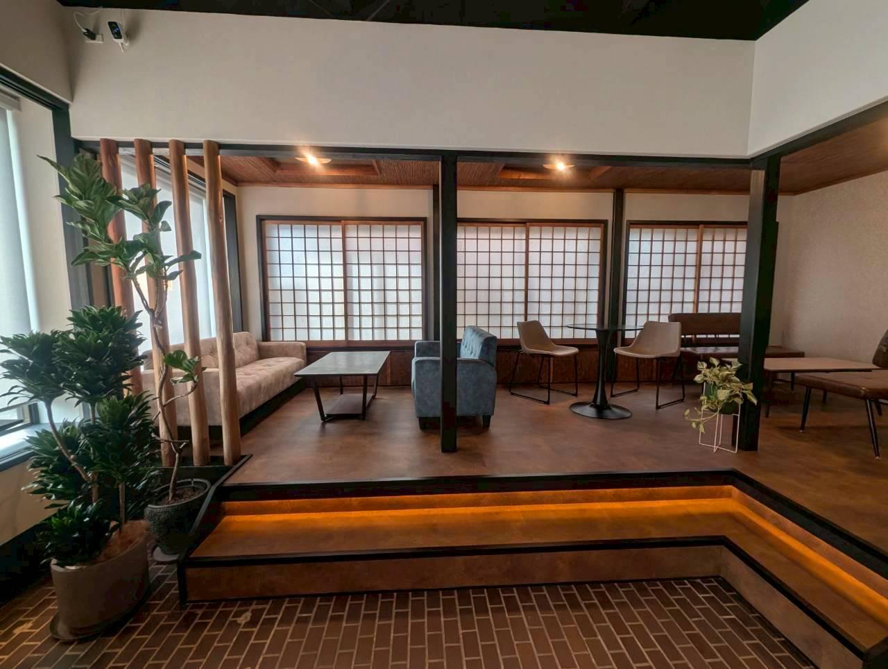 築50年店舗リノベーション【小上がり】
